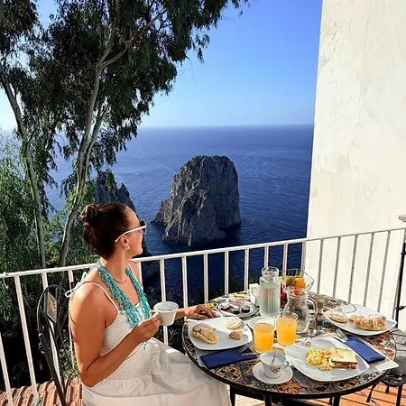 Alojamento de Acomodação e Pequeno-almoço Villacore 4*