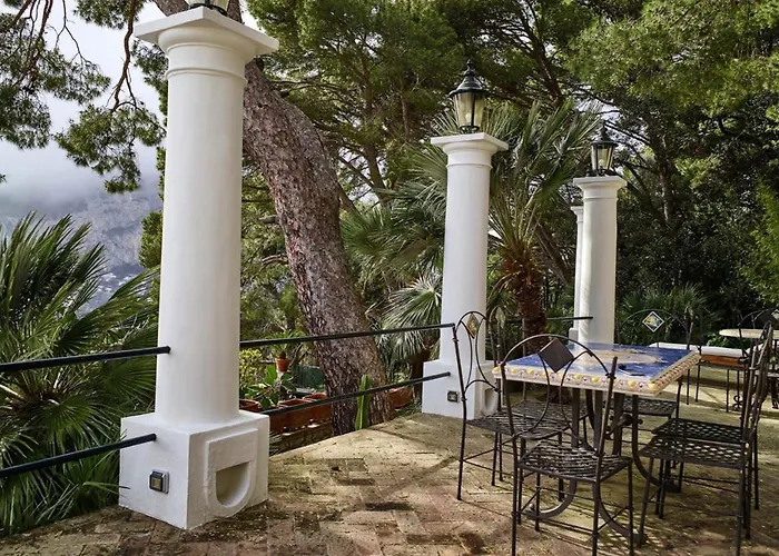 Bed & Breakfast Villacore Capri