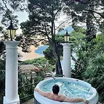 Villacore 4* קאפרי
