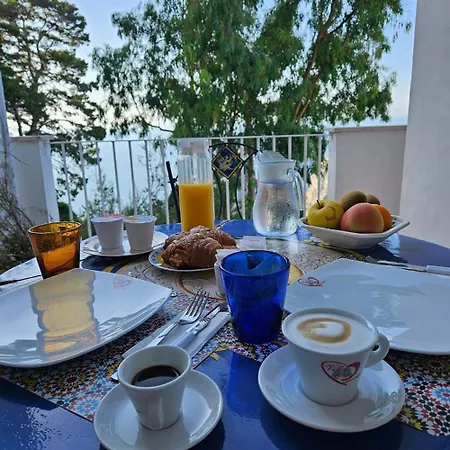 Villacore Bed & Breakfast Capri